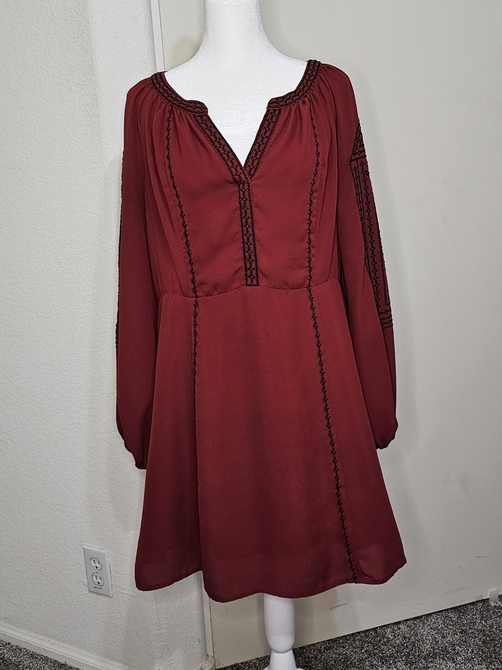 Blue Rain Burgundy Long-Sleeve Embroidered Peasant Dress Sz M